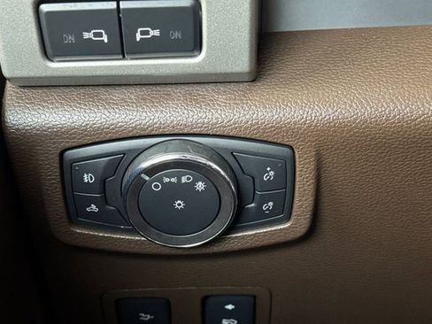 Used 2018 Ford F350 King Ranch w/ King Ranch Ultimate Package image 43