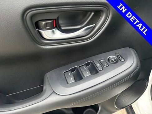 Certified 2024 Honda HR-V LX image 22
