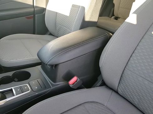 Used 2022 Ford Escape SE w/ Convenience Package image 22