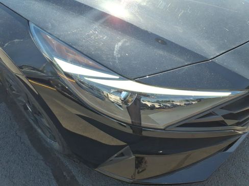 Certified 2023 Hyundai Elantra SEL w/ Preferred Accessory Package FWD image 13