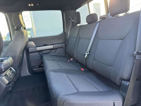 Used 2022 Ford F150 XLT w/ XLT Black Appearance Package image 11