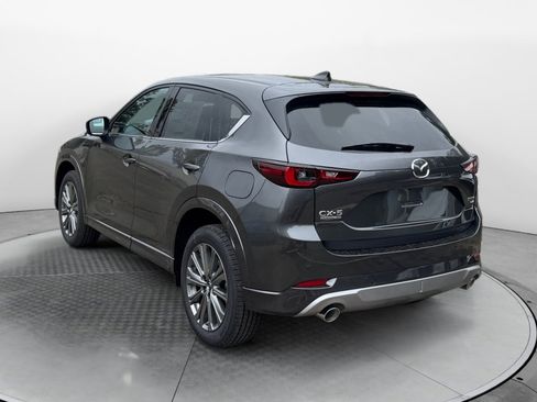 New 2025 MAZDA CX-5 Signature image 4