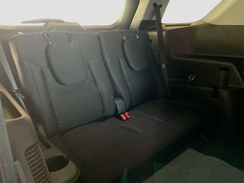 Used 2022 Ford Explorer XLT w/ Class IV Trailer Tow Package image 28