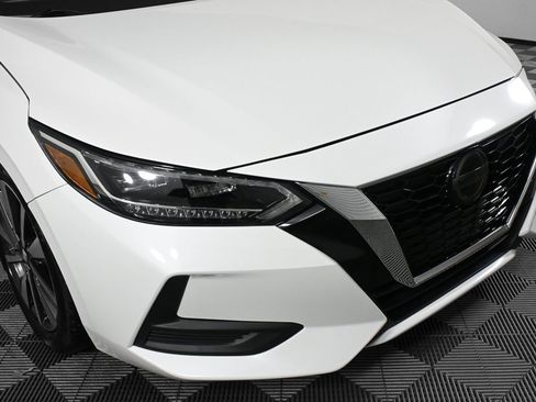 Used 2020 Nissan Sentra SV w/ SV Premium Package image 32