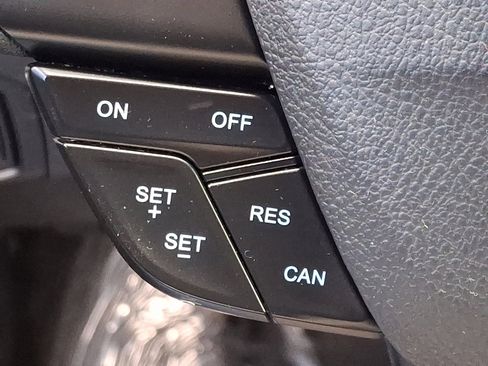 Used 2017 Ford Focus SE image 23