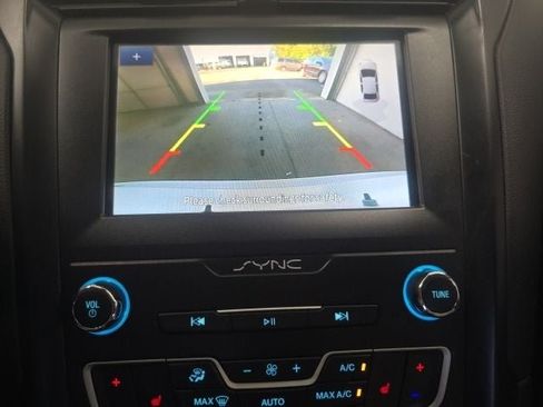 Certified 2019 Ford Fusion SE w/ Equipment Group 151A AWD/4WD image 23