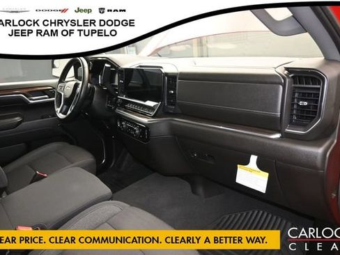 Used 2024 Chevrolet Silverado 1500 LT w/ Z71 Off-Road Package AWD/4WD image 40