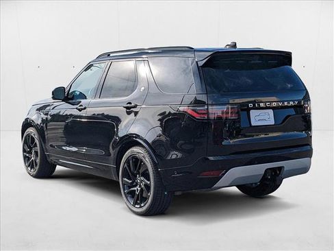 New 2024 Land Rover Discovery Metropolitan Edition image 8