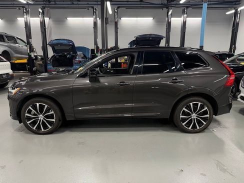 Certified 2023 Volvo XC60 B6 Ultimate AWD/4WD image 3