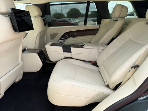 Used 2023 Land Rover Range Rover Long Wheelbase Autobiography AWD/4WD image 24
