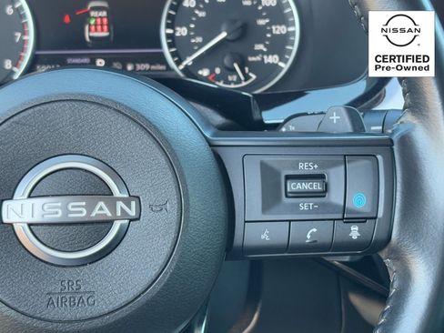 Certified 2024 Nissan Pathfinder SV image 23