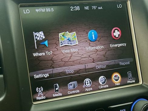 Used 2017 Jeep Grand Cherokee Limited AWD/4WD image 7