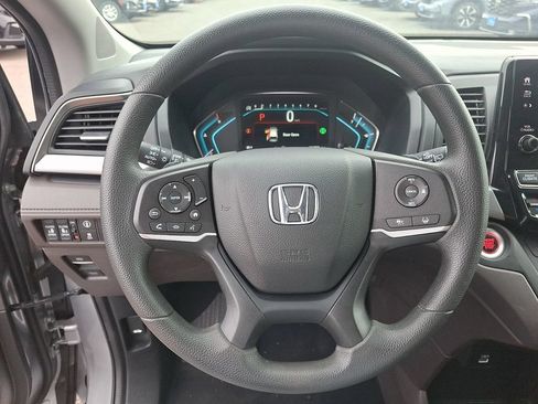 Used 2023 Honda Odyssey EX image 19