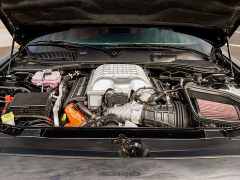 Used 2021 Dodge Challenger SRT Hellcat image 15