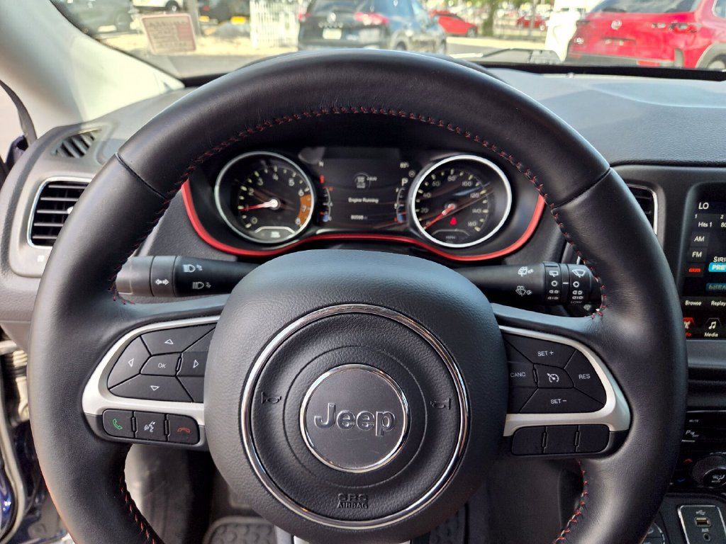 Used 2017 Jeep Compass Trailhawk w/ Navigation Group AWD/4WD image 31