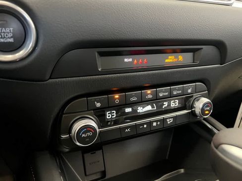 Used 2025 MAZDA CX-5 Carbon Edition image 24