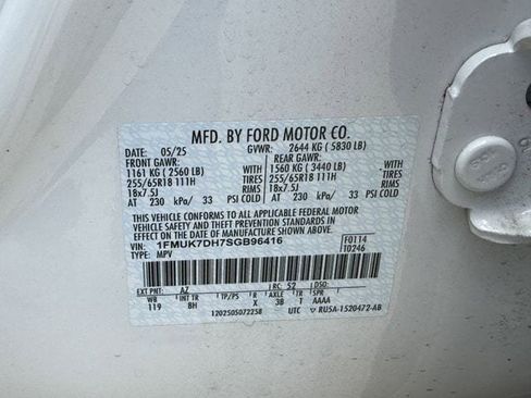 Used 2025 Ford Explorer Active RWD image 32