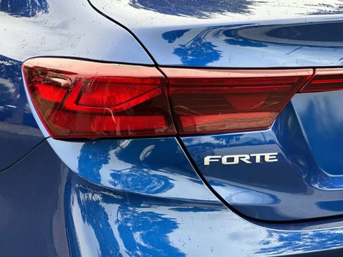 Used 2024 Kia Forte LXS w/ LXS Technology Package image 24