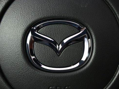 Used 2025 MAZDA MAZDA3 Carbon image 33