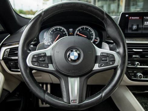 Used 2018 BMW 530i image 24