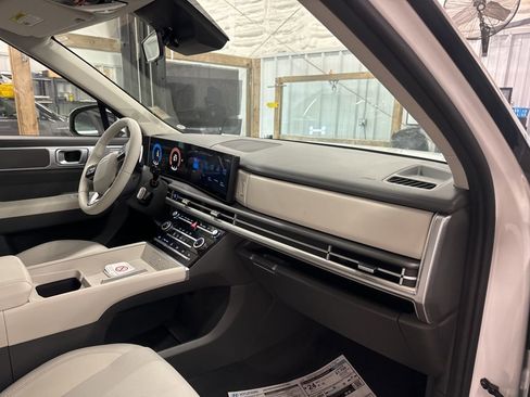 New 2026 Hyundai Santa Fe SE FWD image 23