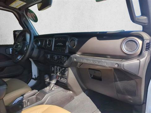 Used 2019 Jeep Wrangler Unlimited Rubicon image 24