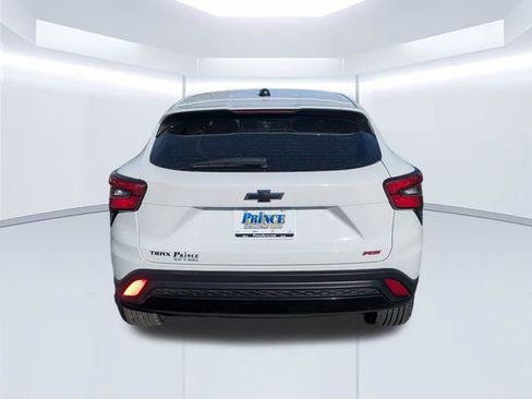 Used 2024 Chevrolet Trax RS w/ Driver Confidence Package image 6