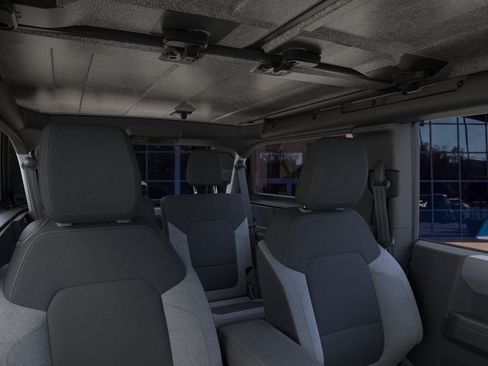 New 2026 Ford Bronco 2-Door AWD/4WD image 12