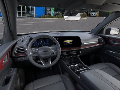 New 2026 Chevrolet Traverse Z71 w/ Driver Confidence Package AWD/4WD image 15