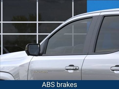 New 2026 Chevrolet Colorado Z71 w/ Technology Package AWD/4WD image 13