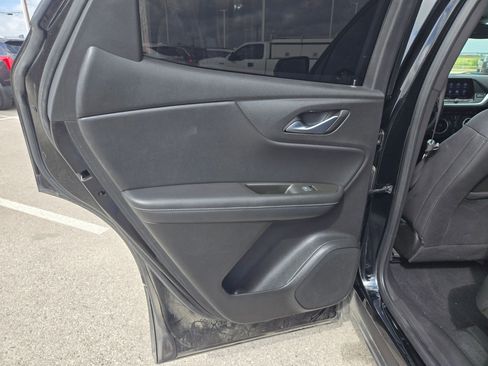 Used 2022 Chevrolet Blazer LT FWD image 14