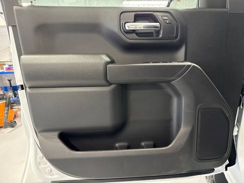 New 2026 Chevrolet Silverado 1500 Custom Trail Boss w/ Turbomax Blackout Package AWD/4WD image 19