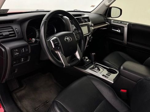 Used 2015 Toyota 4Runner Limited AWD/4WD image 12