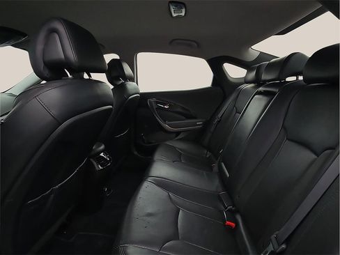 Used 2016 Hyundai Azera image 9