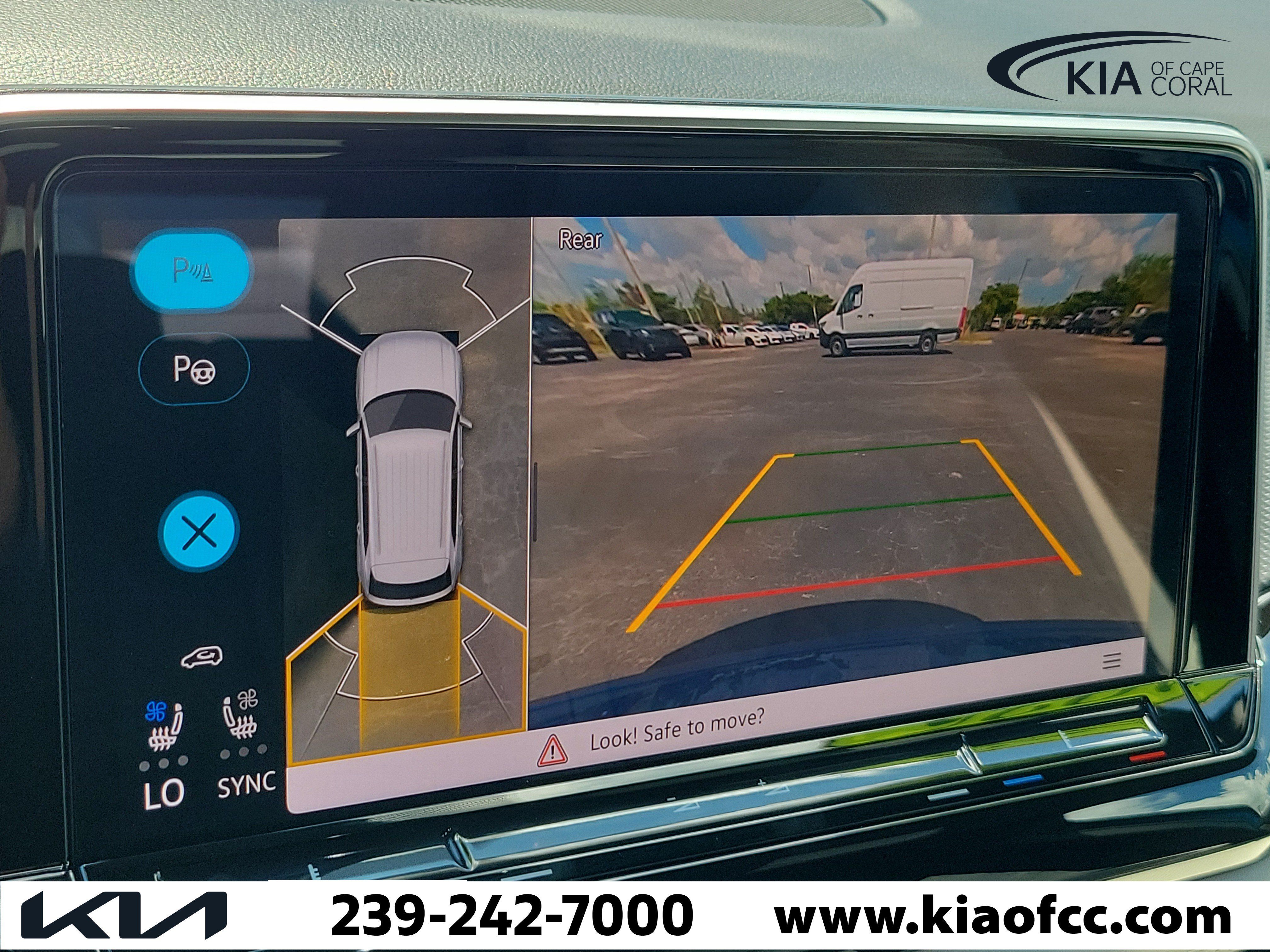 Used 2025 Volkswagen Atlas Cross Sport SEL Premium R-Line AWD/4WD image 29