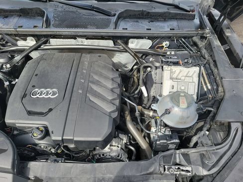 Used 2024 Audi Q5 2.0T Premium Plus AWD/4WD image 44