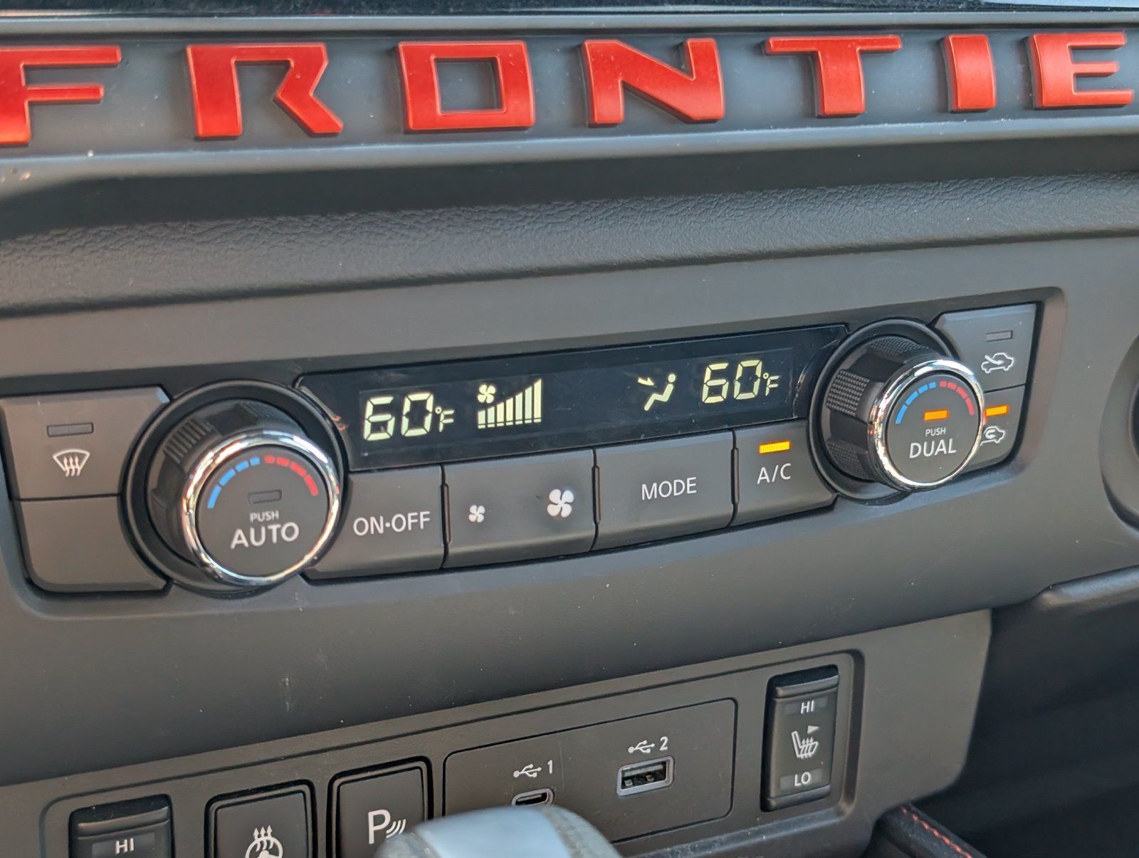 Used 2026 Nissan Frontier PRO-4X AWD/4WD image 25
