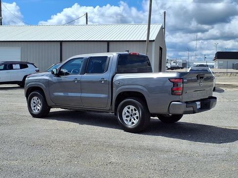Used 2024 Nissan Frontier SV AWD/4WD image 18