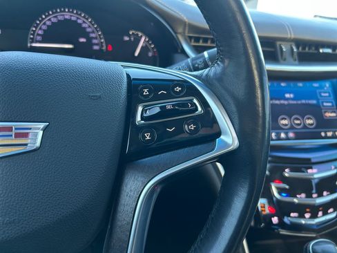 Used 2019 Cadillac XTS Luxury image 18