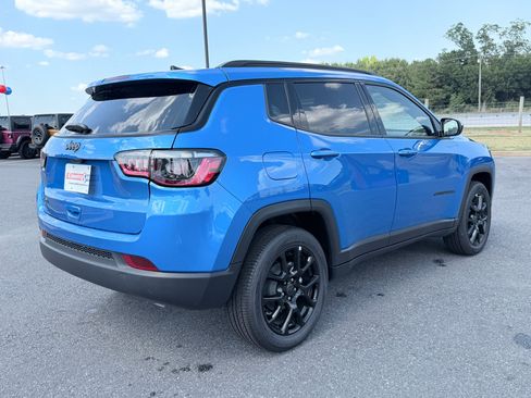 New 2026 Jeep Compass Latitude AWD/4WD image 6