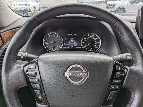Used 2024 Nissan Armada SL w/ Captain's Chairs Package AWD/4WD image 33