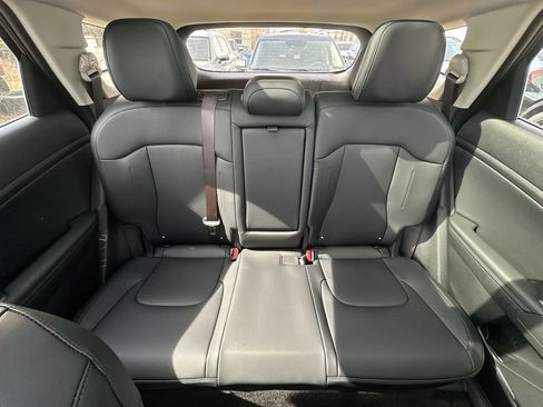 New 2026 Kia Sportage EX image 14