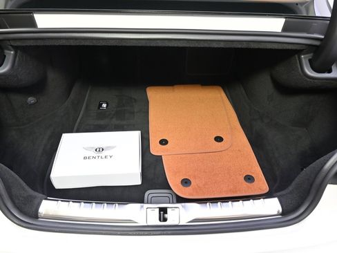 Used 2024 Bentley Continental GT image 20