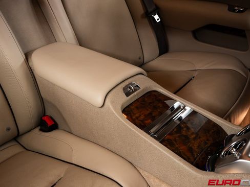 Used 2015 Rolls-Royce Wraith image 34