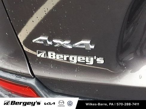 Used 2019 Jeep Cherokee Latitude Plus image 32