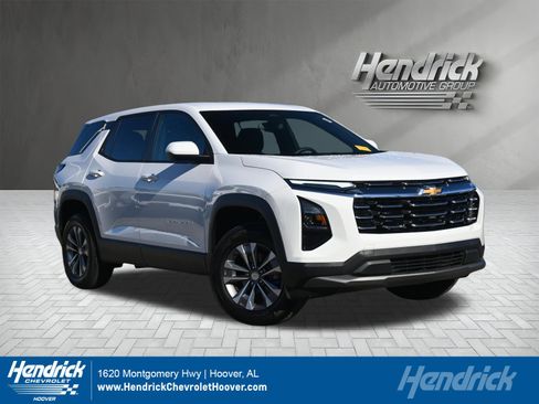 Used 2026 Chevrolet Equinox LT image 1