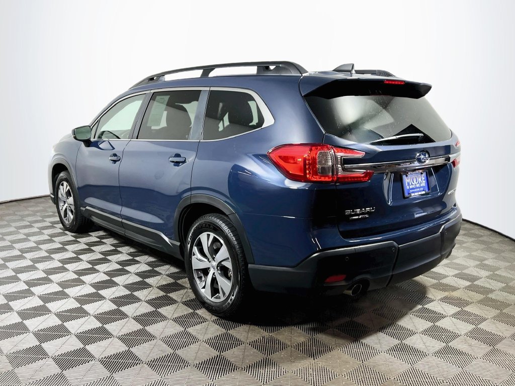 Used 2025 Subaru Ascent Premium AWD/4WD image 5