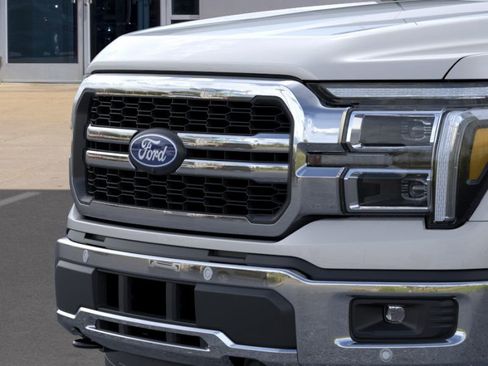 New 2025 Ford F150 Lariat w/ Equipment Group 502A High image 17