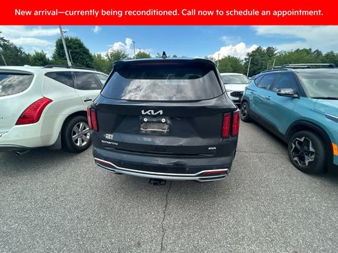 Used 2023 Kia Sorento SX AWD/4WD image 10