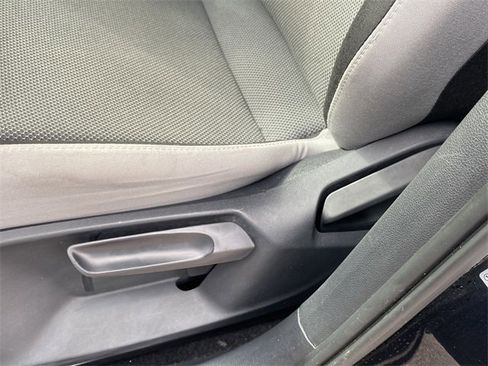 Used 2022 Volkswagen Taos S w/ IQ Drive S Package image 21